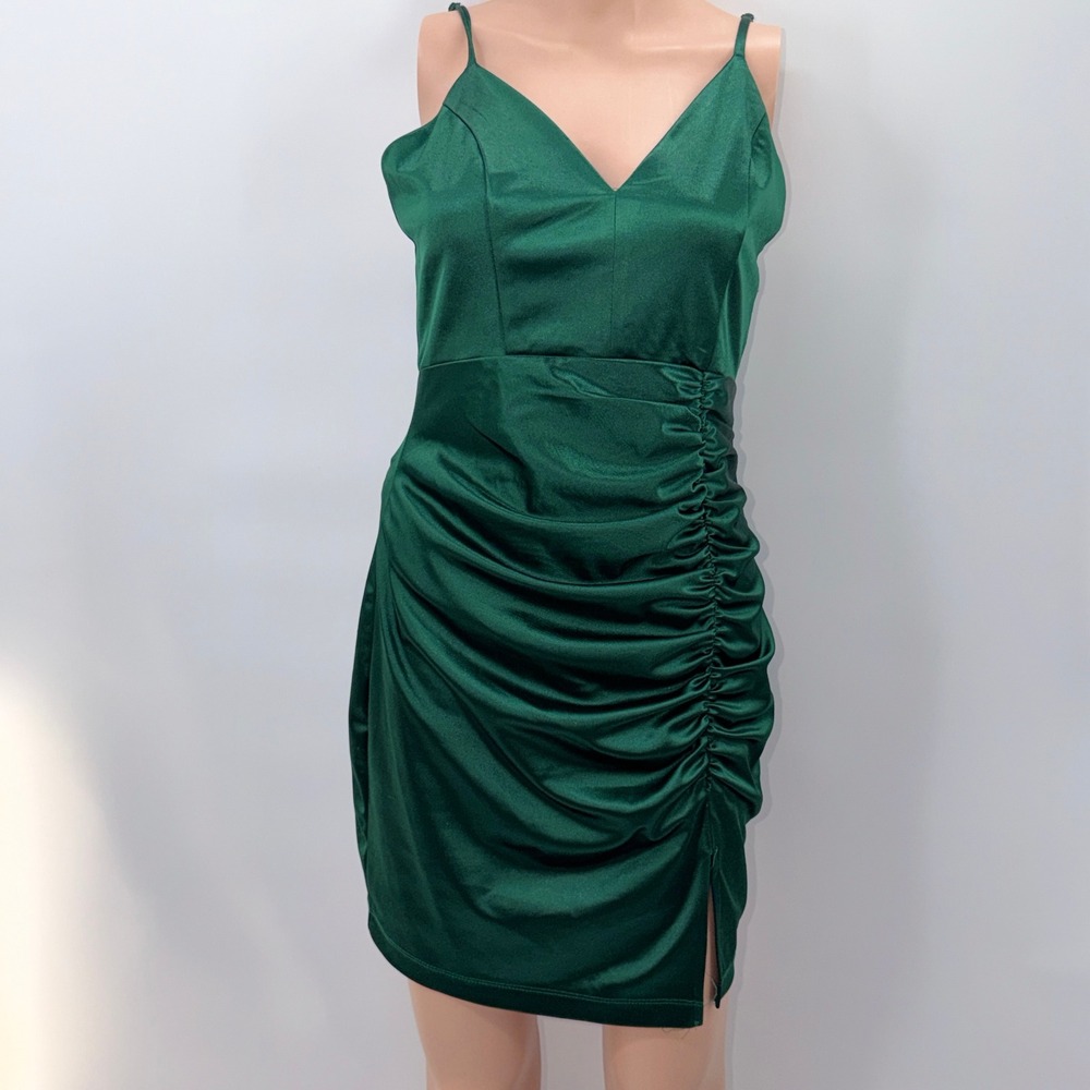 Honey and Rosie L Emerald Satin Ruched Bodycon Baddie Sultry‎ Y2K Glam Clubwear